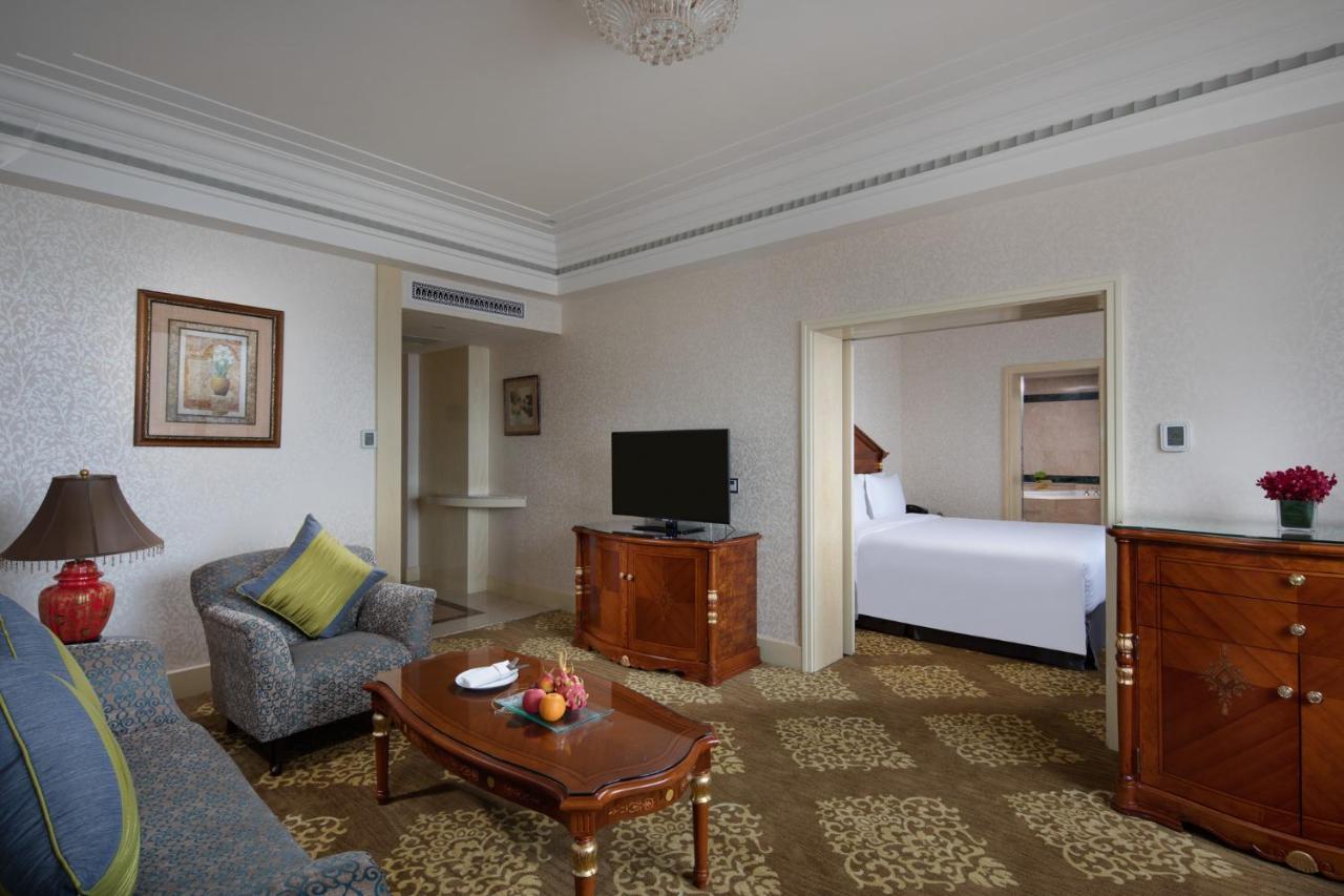 Crowne Plaza Shanghai Nanjing Road By Ihg Exteriör bild