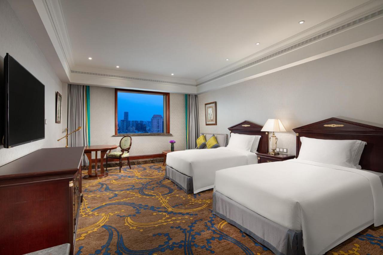 Crowne Plaza Shanghai Nanjing Road By Ihg Exteriör bild Deluxe Room